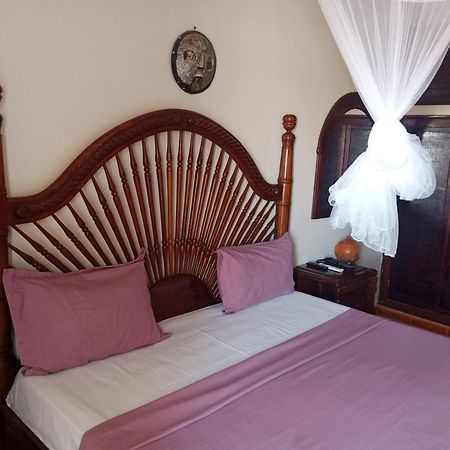 Kakatar Family Residence , Yoff ดาการ์ ภายนอก รูปภาพ
